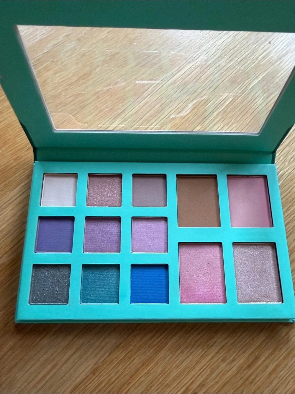 Lot of 4 makeup palettes, Brand New! Ulta, NYX, and essence